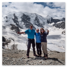 Bergführer Thomas Pfenninger mit Gästen vor dem Piz Palü